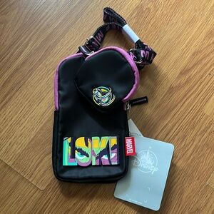 NWT Disney Parks Marvel Loki ''Master of Mischief'' Men's Crossbody Bag